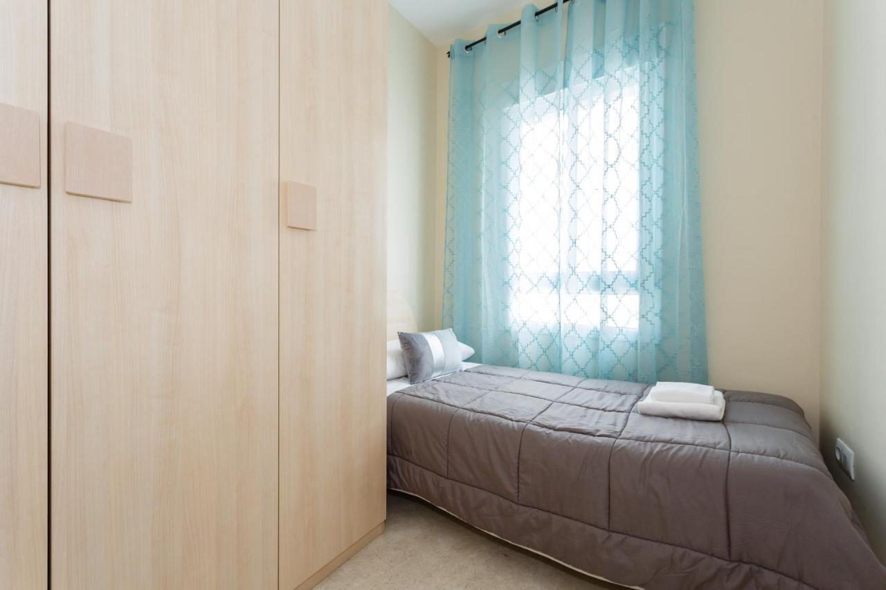 Apartamento Playa Cadiz By Isa Hoteles Buitenkant foto